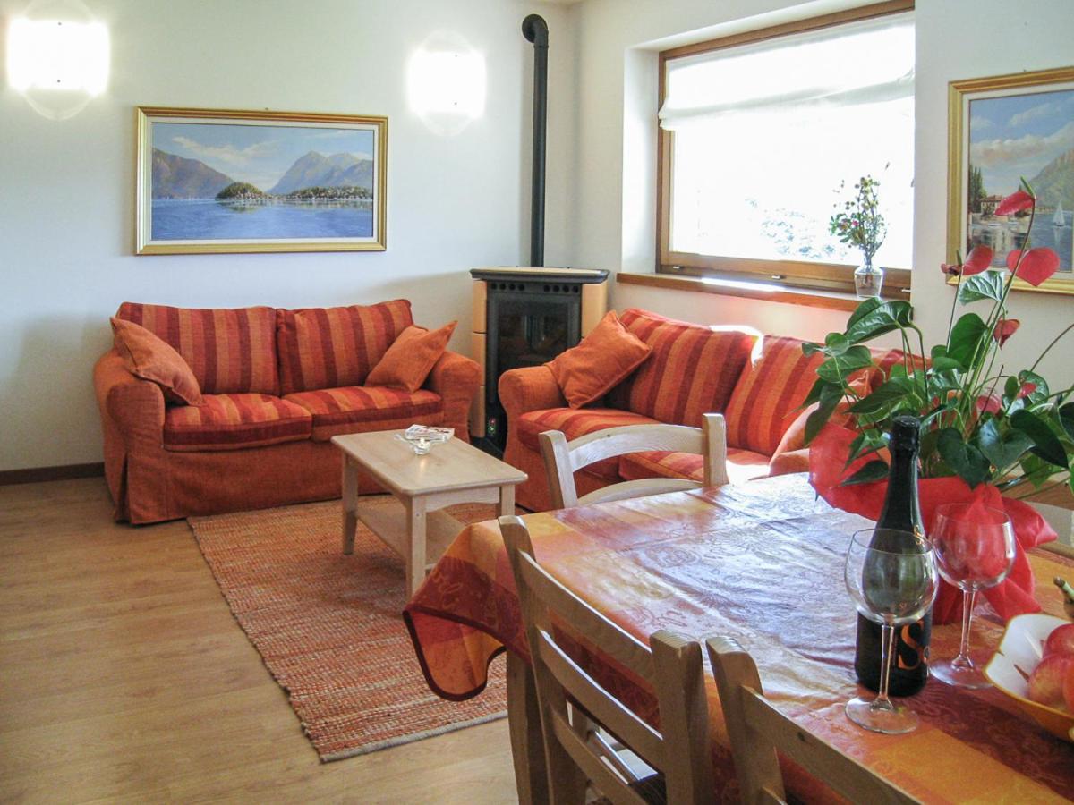 Borgo Chiaro Daire Colico Dış mekan fotoğraf